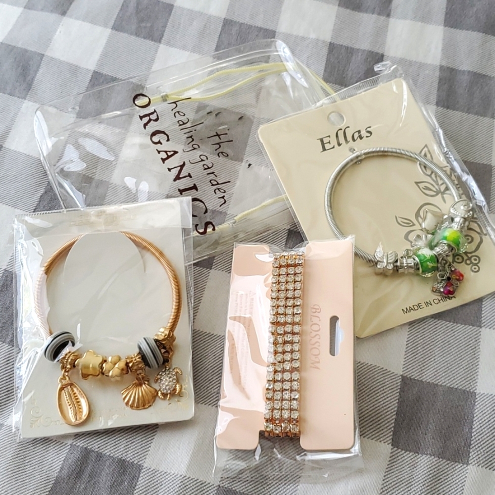 Bracelet set